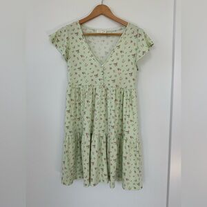 Light green floral flowy dress- lightweight and super soft